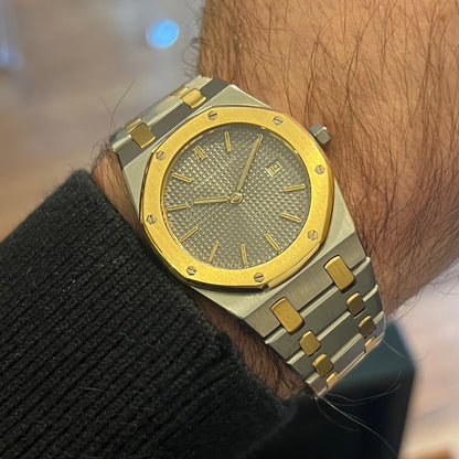 AUDEMARS PIGUET ROYAL-OAK MASTER AAA. COPY (With Normal Box)