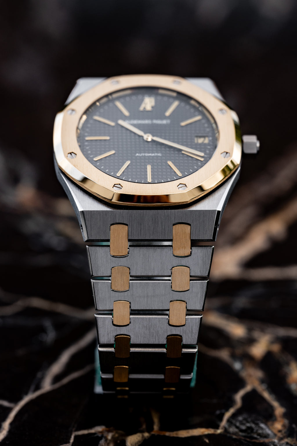 AUDEMARS PIGUET ROYAL-OAK MASTER AAA. COPY (With Normal Box)