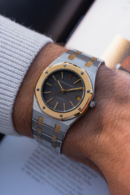 AUDEMARS PIGUET ROYAL-OAK MASTER AAA. COPY (With Normal Box)