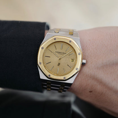 AUDEMARS PIGUET ROYAL-OAK MASTER AAA. COPY (With Normal Box)